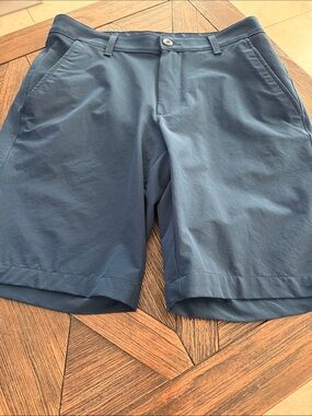 Under Armour Men’s Golf Shorts Size 32 Navy Blue 11” Inseam Lightweight